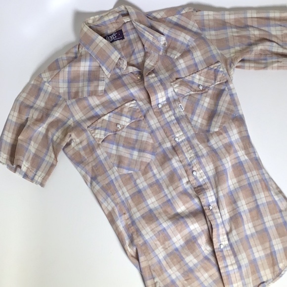 Vintage Levi’s regular fit small flannel style - Picture 4 of 10